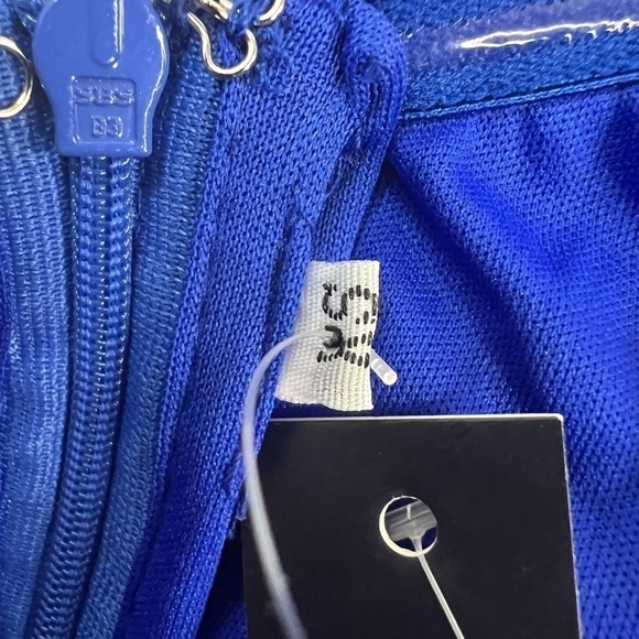 Stunning LOVE & LEMONADE Cobalt Blue Sequin Gown XS NWT - Picture 7 of 7